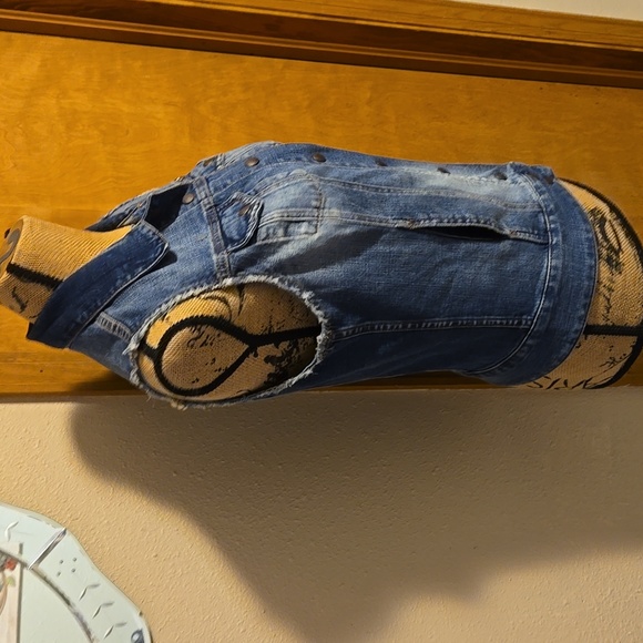 Lucky Brand Distressed Denim Vest Size S - Picture 5 of 10